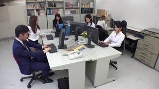 非诚勿扰大屁股熟女收入